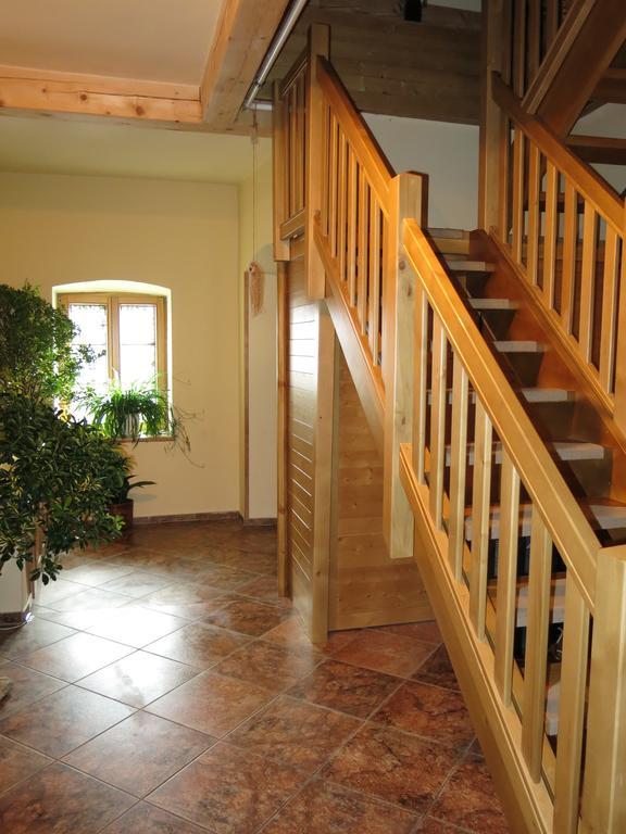 Ferienwohnung Dům U Jelena Vimperk Zimmer foto
