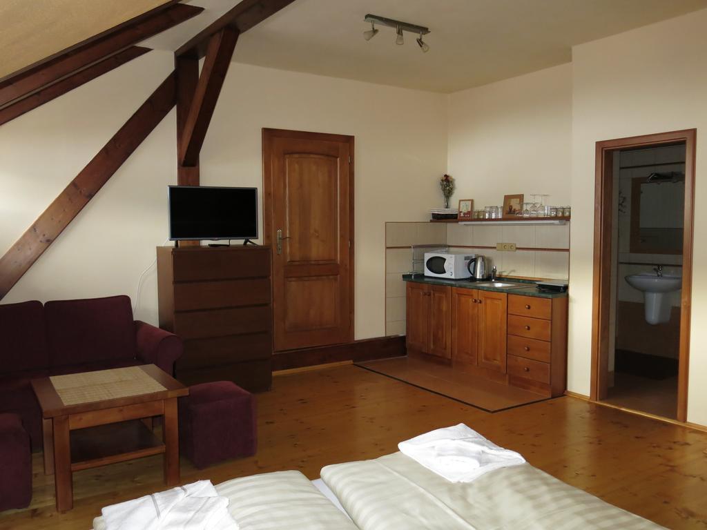 Ferienwohnung Dům U Jelena Vimperk Zimmer foto